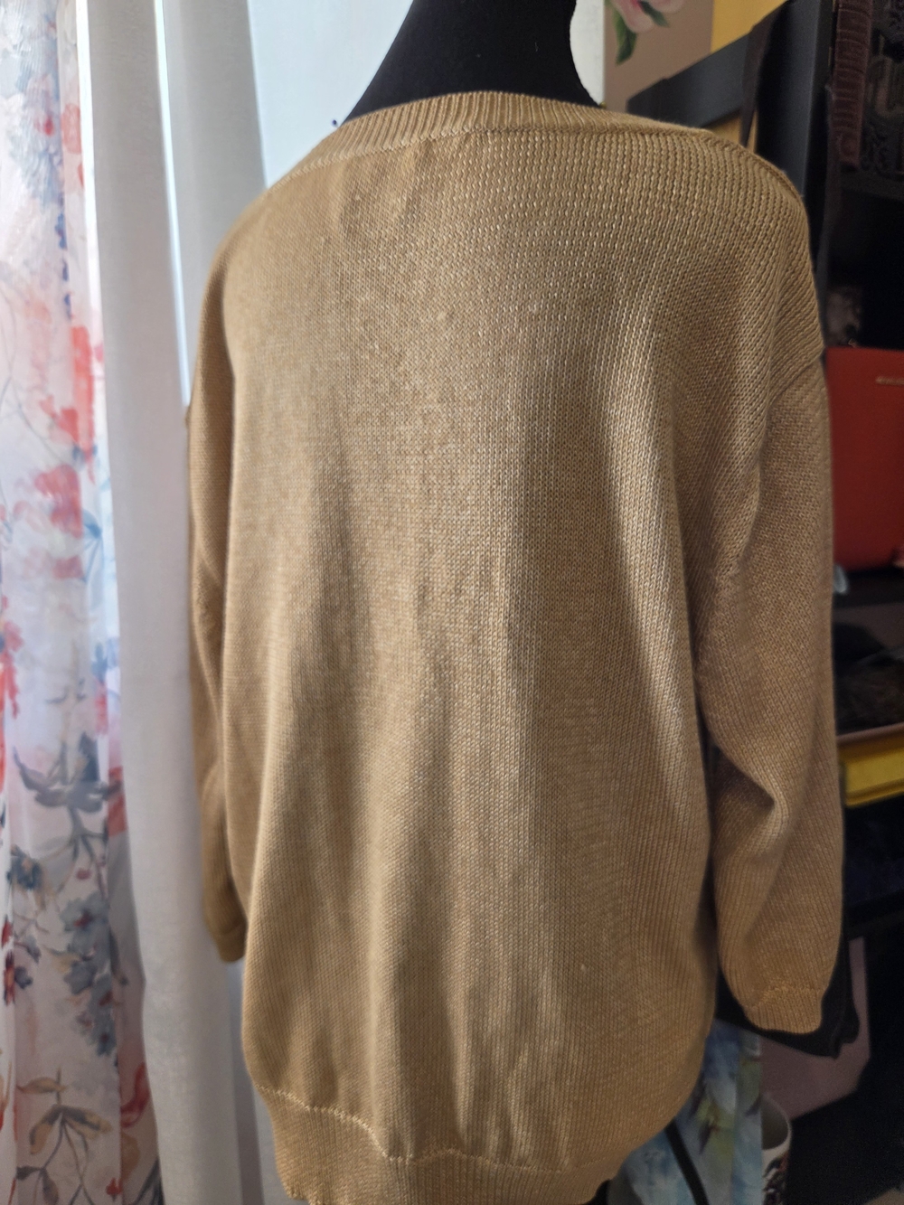 Massimo Dutti Women’s V-Neck Lightweight Sweater - Camel - Picture 6 of 12
